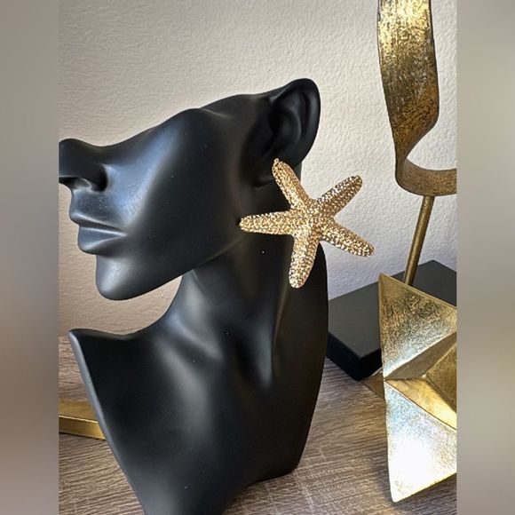 Bohemian seashell earrings A296 - Picture 3 of 3